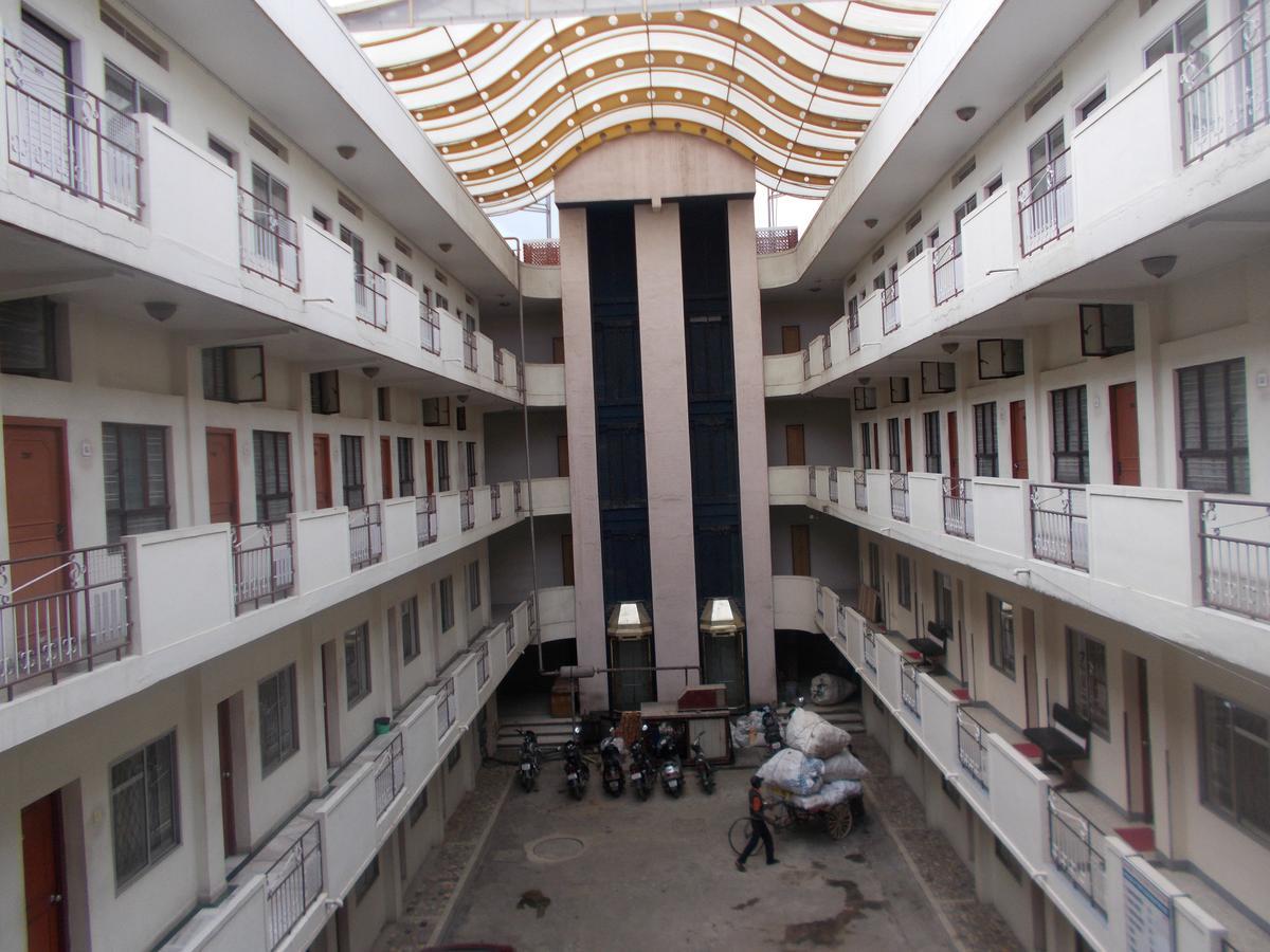 Modern Hotel Bengaluru Zewnętrze zdjęcie