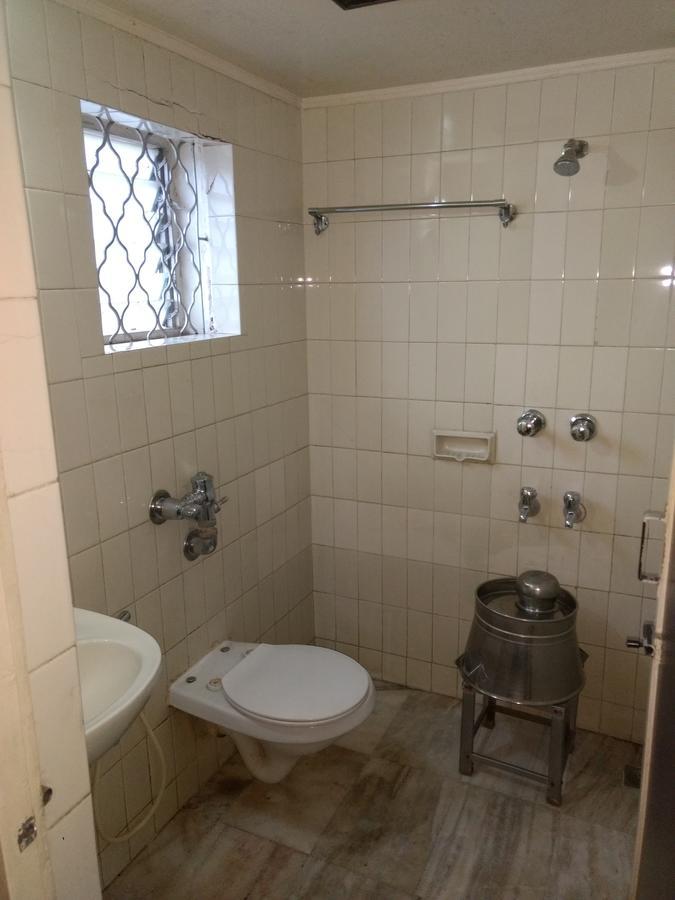Modern Hotel Bengaluru Zewnętrze zdjęcie