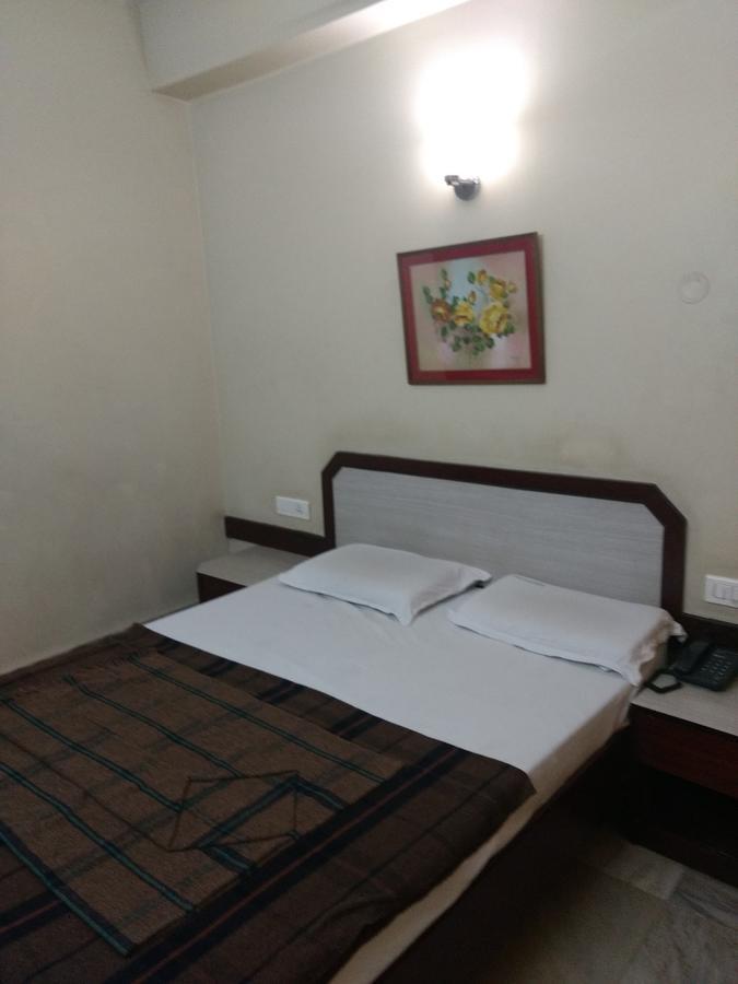 Modern Hotel Bengaluru Zewnętrze zdjęcie